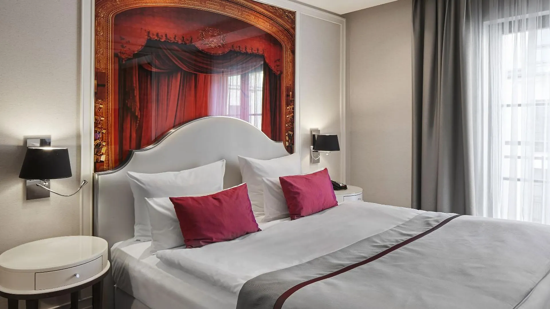 ***** Hotel Titanic Gendarmenmarkt Berlin Germany