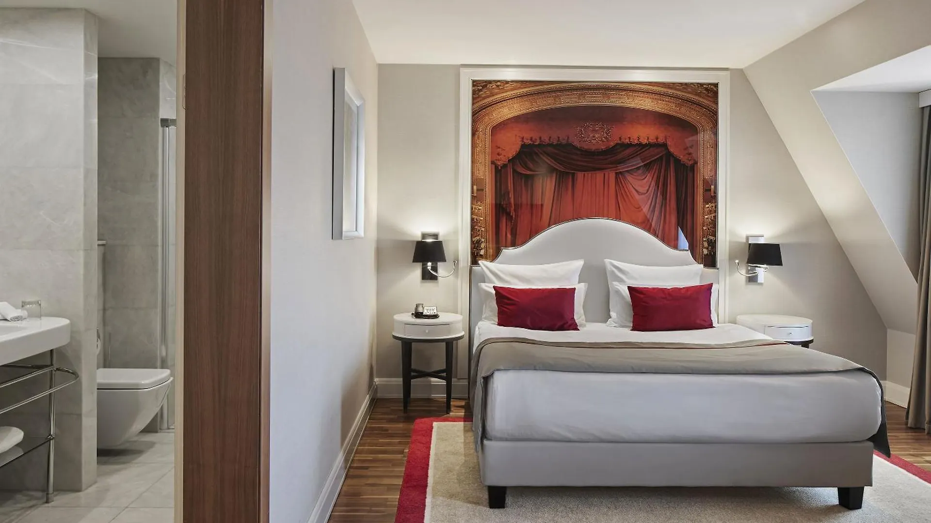 Hotel Titanic Gendarmenmarkt Berlin