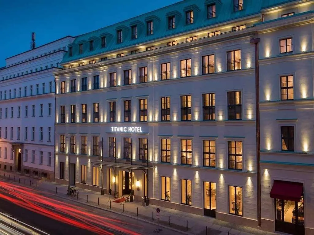 Titanic Gendarmenmarkt Berlin Hotel