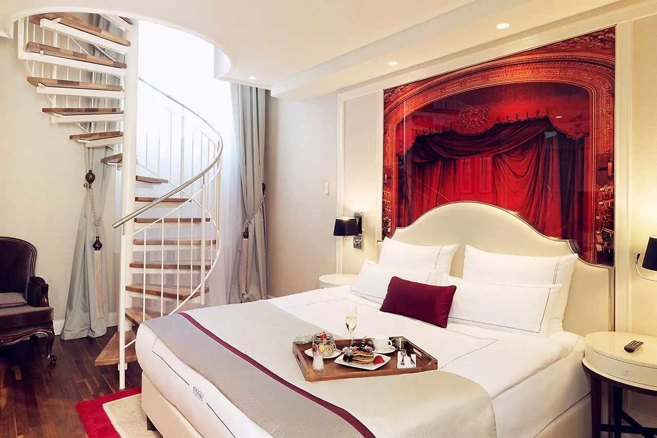 Hotel Titanic Gendarmenmarkt Berlin